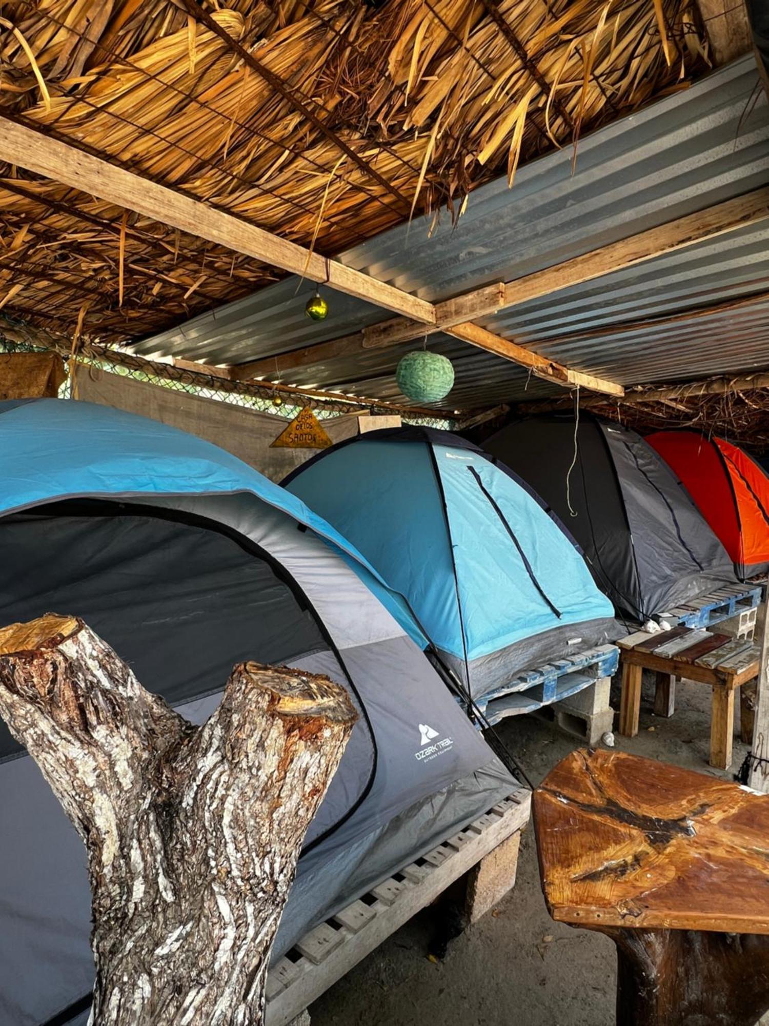 Casa De Los Santos Camping Y Eco Cabanas Isla Holbox Ngoại thất bức ảnh